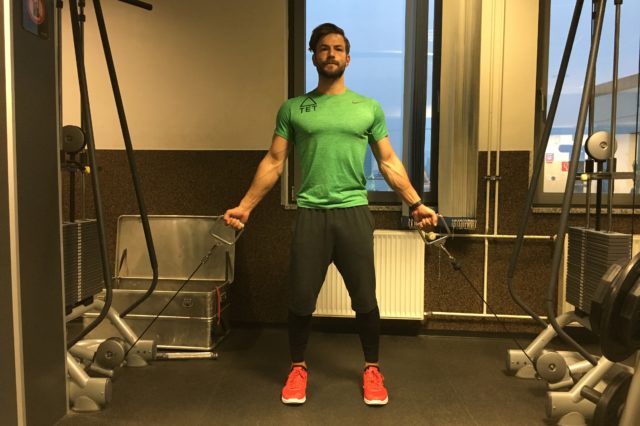 ᐅ Obere Brust Training besten Übungen für Dein Brust Workout